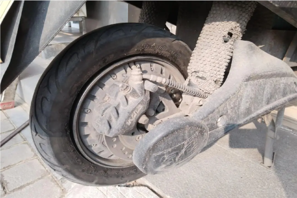 铜梁区电动车补胎换胎